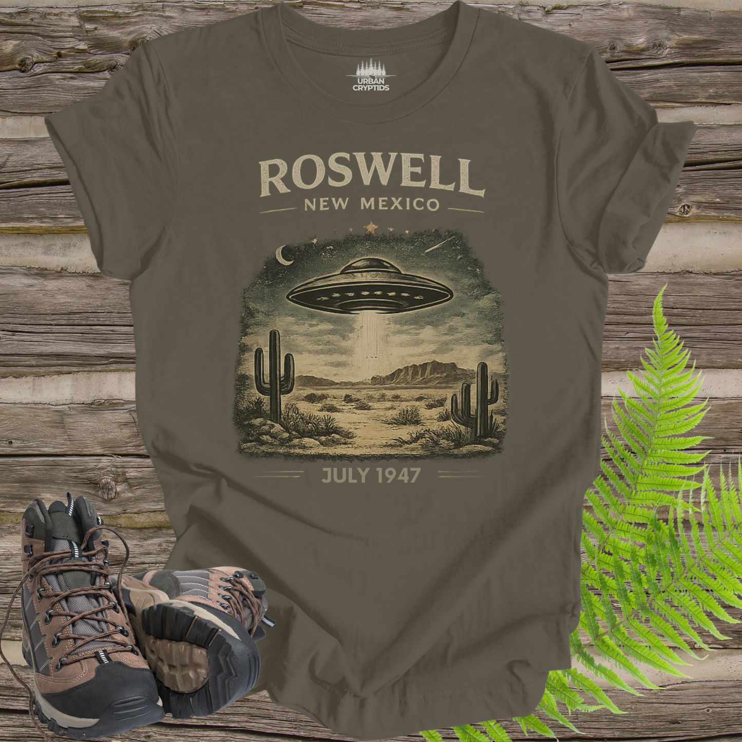 Roswell New Mexico 1947 T-Shirt – Vintage UFO Desert Poster Tee