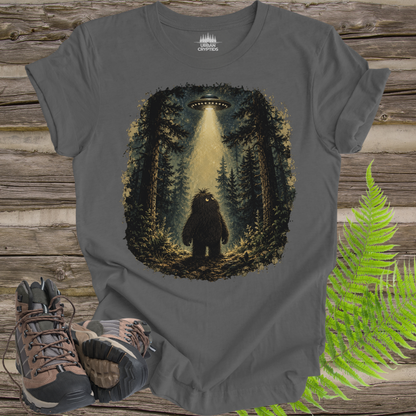 Bigfoot UFO T-Shirt – Sasquatch Alien Encounter Graphic Tee
