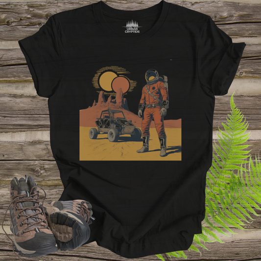 Twin Suns – Retro Astronaut Desert Explorer T-Shirt
