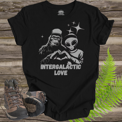 T-Shirt Intergalactic Sasquatch Alien Love Heart Hands Tee