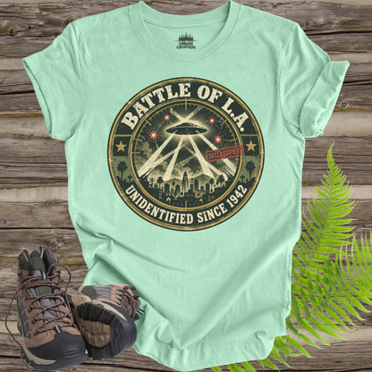 Battle of L.A. UFO T-Shirt – Unidentified Since 1942 Vintage Military Badge Tee