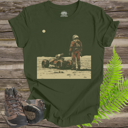 The Explorer – Vintage Space Rover T-Shirt