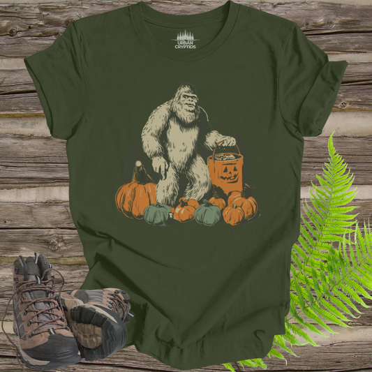 Halloween Bigfoot T-Shirt | Trick-or-Treat Sasquatch Pumpkin Tee