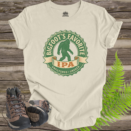 Bigfoot’s Favorite IPA Shirt – Funny Sasquatch Beer T-Shirt, Craft Beer Lover Gift, Cryptid Brewery Tee