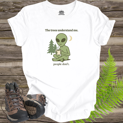 Socially Awkward Alien Tee – Cute Minimal Graphic T-Shirt