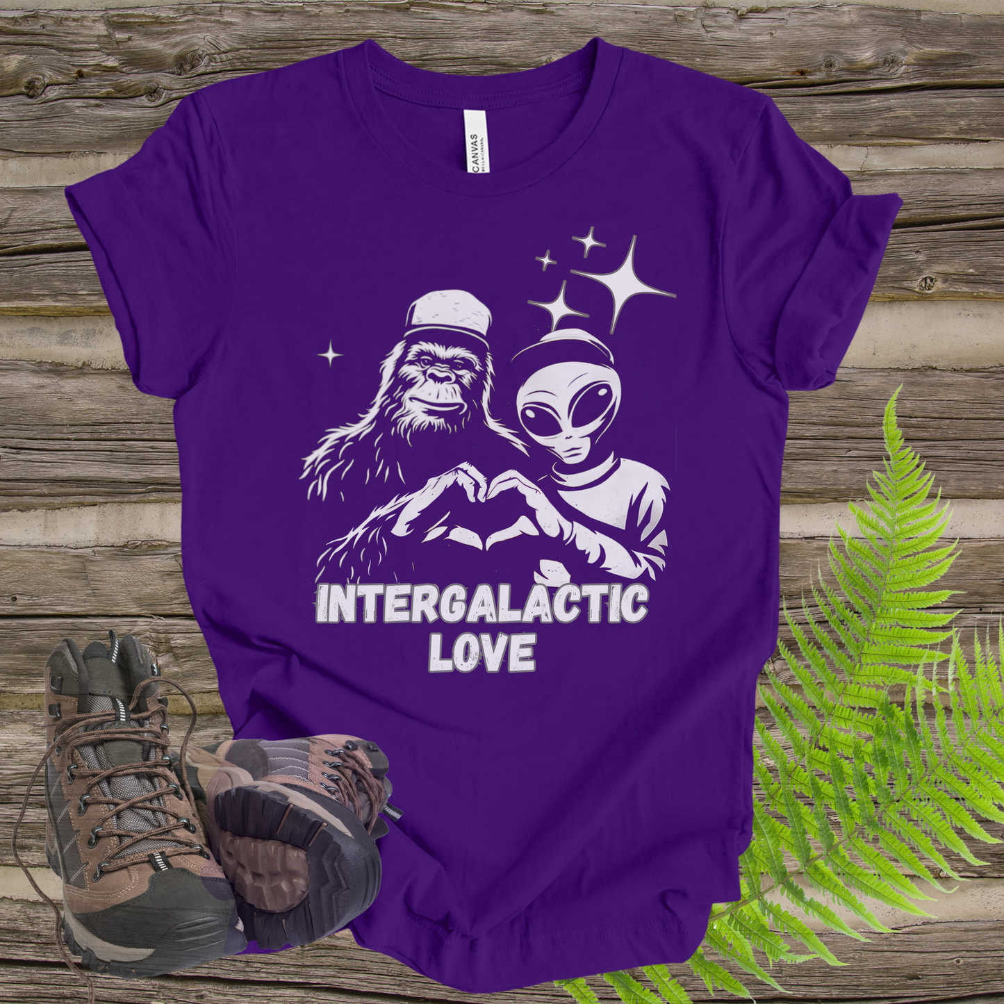 T-Shirt Intergalactic Sasquatch Alien Love Heart Hands Tee